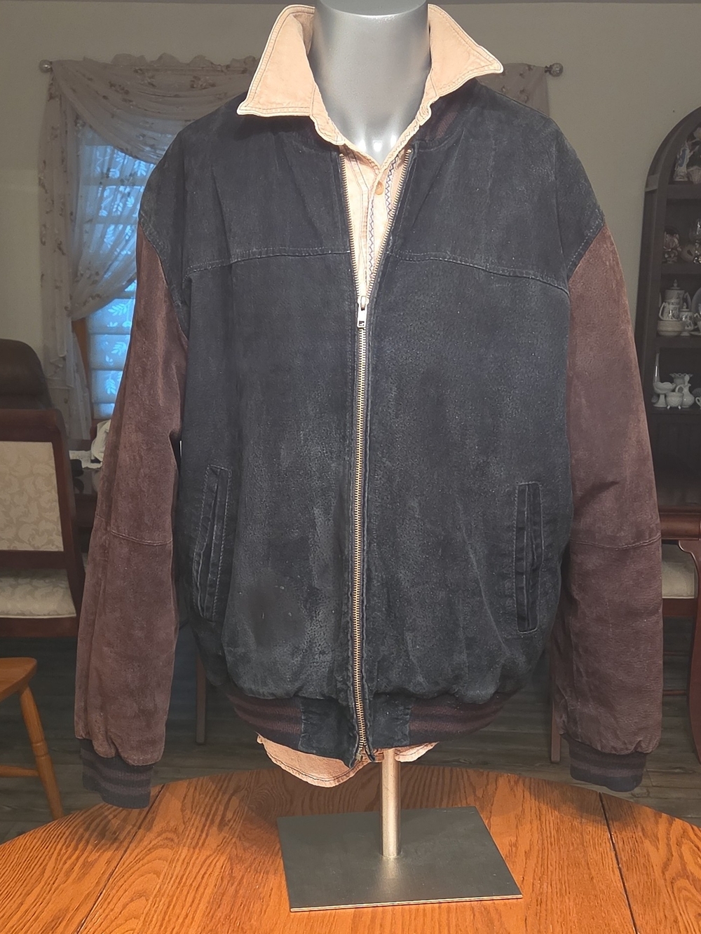 Vintage Leather Men's Black/Brown Leather Bomber Jacket Full Zip Lined Size L